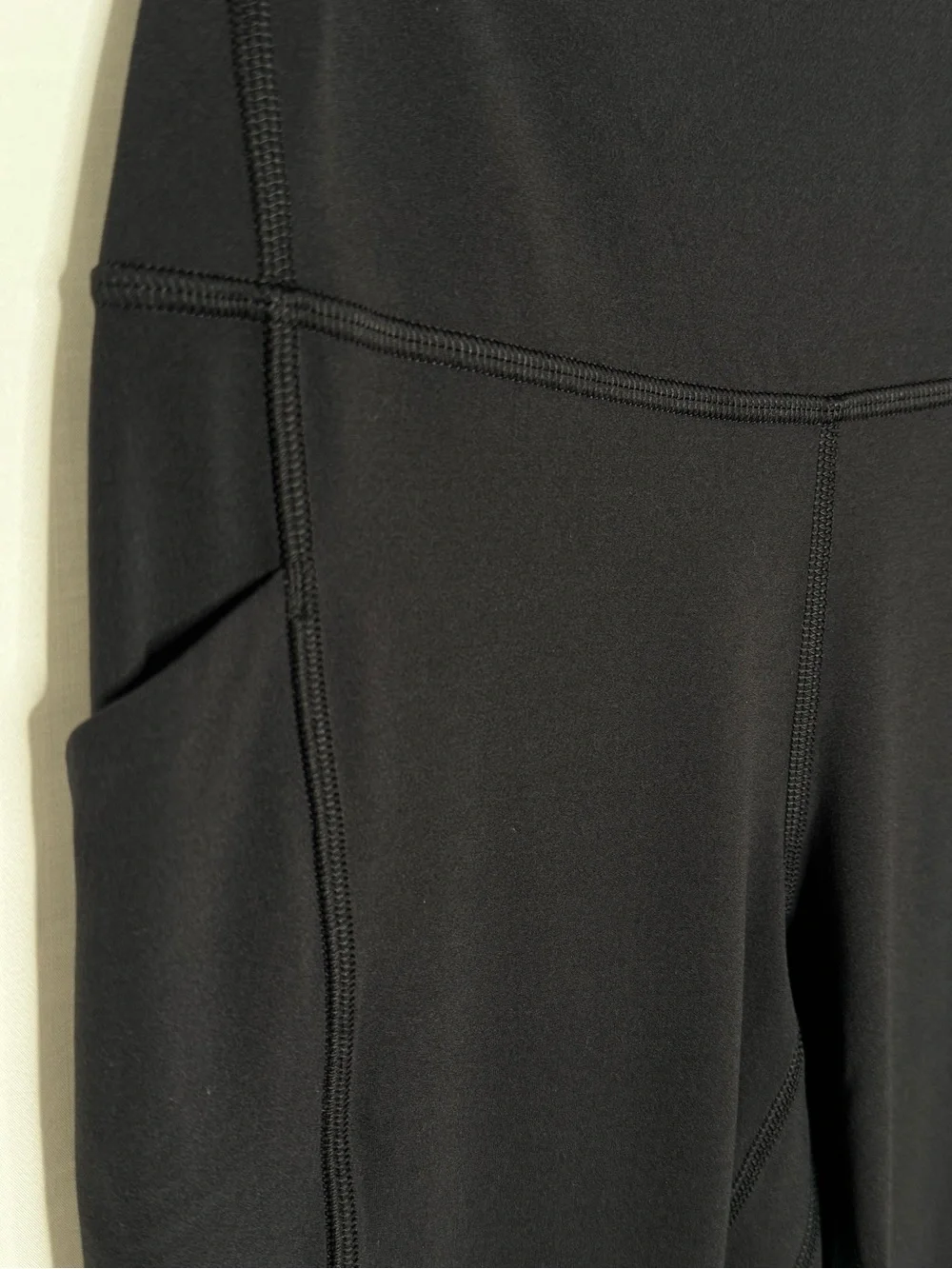 NWT lululemon Align High-Rise Pant 28” Pockets Black Size 6